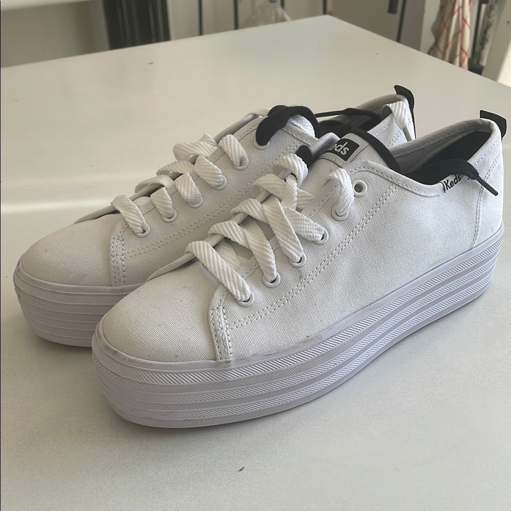 NWOT Keds Women's White Platform Sneakers